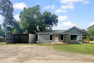 800 N Fannin Ave, Cameron, TX 76520 - Photo 16
