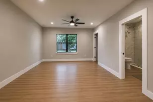 800 N Fannin Ave, Cameron, TX 76520 - Photo 8