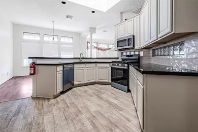 3133 Moonlit Lake Circle, League City, TX 77573 - Photo 6