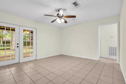1303 S Fenner Avenue, Cleveland, TX 77327 - Photo 14
