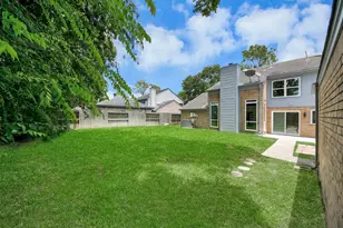 8919 Crazy Horse Trail, Houston, TX 77064 - Photo 44