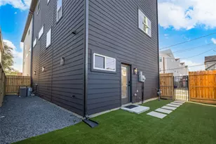 412 N Nagle St, Houston, TX 77003 - Photo 8