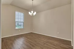 14013 Stony Gap Ln, Conroe, TX 77384 - Photo 2