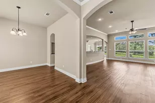 325 Planter Pointe Dr, Normangee, TX 77871 - Photo 10