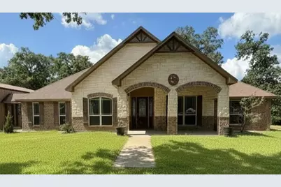 325 Planter Pointe Drive, Normangee, TX 77871 - Photo 2