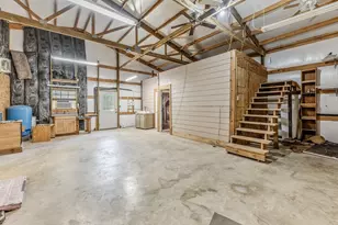 325 Planter Pointe Dr, Normangee, TX 77871 - Photo 42