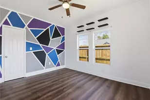 122 E James St, Baytown, TX 77520 - Photo 36