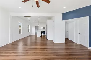 122 E James St, Baytown, TX 77520 - Photo 8