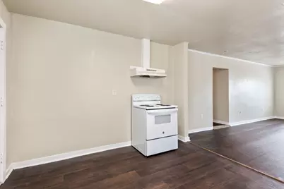 4324 Ball, Galveston, TX 77550 - Photo 6