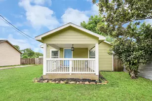 6613 Morrow St, Houston, TX 77091 - Photo 1