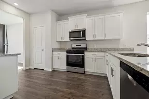 15882 Berry Hl Dr, Conroe, TX 77303 - Photo 6