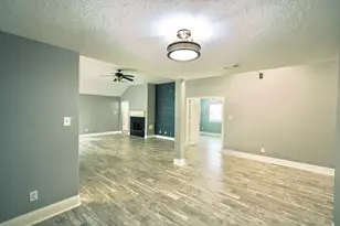 3231 Candlepine Dr, Spring, TX 77388 - Photo 4