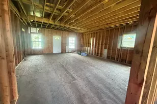 8033 Kenton St, Houston, TX 77028 - Photo 30