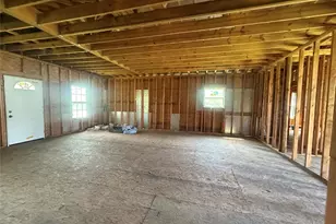 8033 Kenton St, Houston, TX 77028 - Photo 18