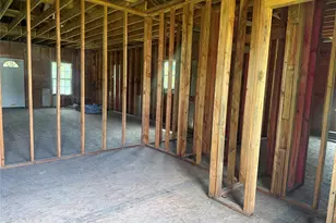 8033 Kenton St, Houston, TX 77028 - Photo 16