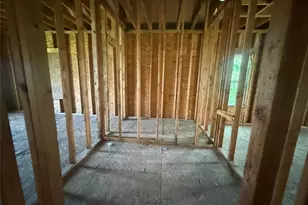 8033 Kenton St, Houston, TX 77028 - Photo 24