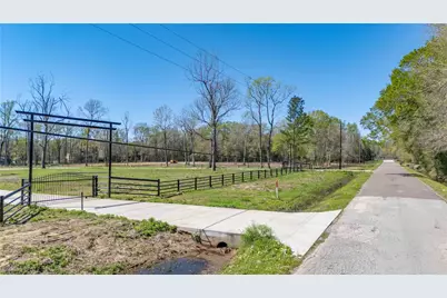 168 County Road 470, Dayton, TX 77535 - Photo 4