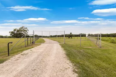 10285 Ferrill Creek Road, Bryan, TX 77808 - Photo 36