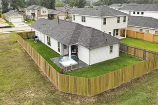 515 Emerald Thicket Ln, Houston, TX 77336 - Photo 34