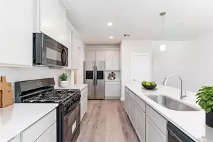 16858 Needlepoint Dr, Conroe, TX 77302 - Photo 4