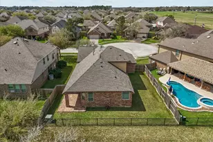 205 Bailey Brook Ln, Dickinson, TX 77573 - Photo 6