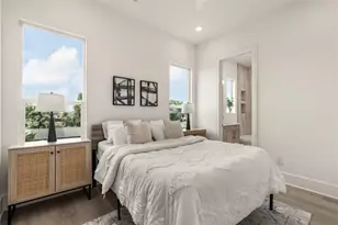 603 Skyland Terrace Way, Houston, TX 77009 - Photo 36