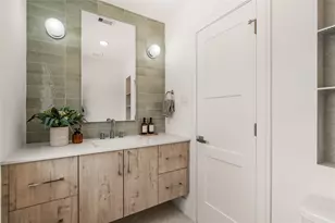 603 Skyland Terrace Way, Houston, TX 77009 - Photo 24
