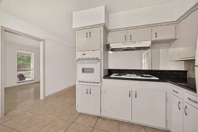 1003 Eastlake Street, Houston, TX 77034 - Photo 14
