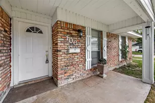 1003 Eastlake St, Houston, TX 77034 - Photo 2