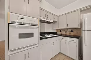 1003 Eastlake St, Houston, TX 77034 - Photo 12