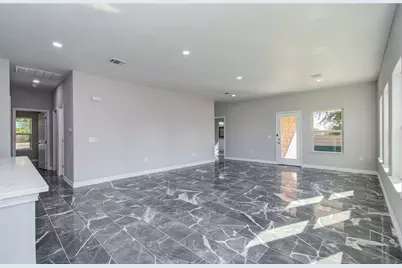 898 Road 3556, Cleveland, TX 77327 - Photo 14