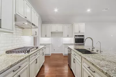 12014 Delwood Terrace Drive, Humble, TX 77346 - Photo 12