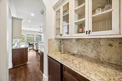 4802 Saxon Street, Bellaire, TX 77401 - Photo 32