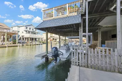 422 Windward Way, Tiki Island, TX 77554 - Photo 34