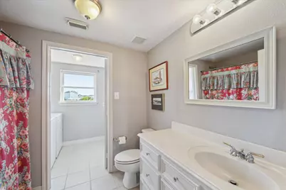 422 Windward Way, Tiki Island, TX 77554 - Photo 22