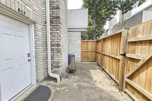 3800 Tanglewilde St, Houston, TX 77063 - Photo 2