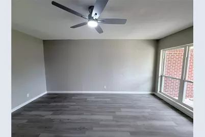 222 S Cobb Street, Texas City, TX 77591 - Photo 6