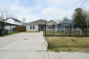 5817 Gaston St, Houston, TX 77016 - Photo 6