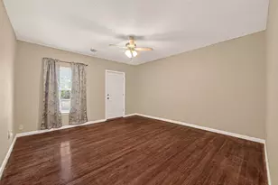 1402 Munger St, Houston, TX 77023 - Photo 4