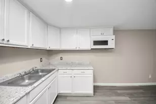 17111 River Rd, Channelview, TX 77530 - Photo 6