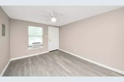 17111 River Road #B, Channelview, TX 77530 - Photo 4