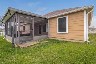 5016 Asia Ln, Dickinson, TX 77539 - Photo 16