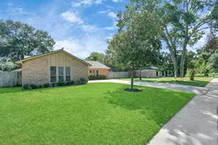 11506 Barwood Bend Dr, Houston, TX 77065 - Photo 38