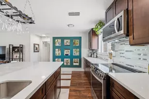 12510 White Plains Dr, Houston, TX 77089 - Photo 12