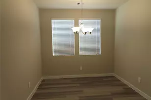 10854 Bodie Hls Dr, Rosharon, TX 77583 - Photo 4