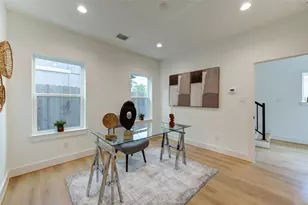 4043 Buck St, Houston, TX 77020 - Photo 6