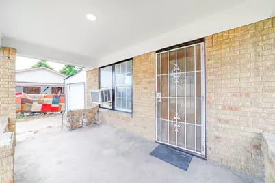 2305 Wilshire Street, Hockley, TX 77023 - Photo 4