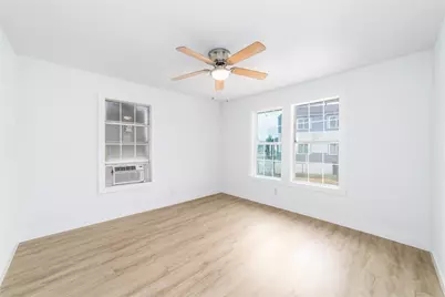 2305 Wilshire Street, Hockley, TX 77023 - Photo 16