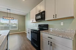 819 Faison Ct, Conroe, TX 77316 - Photo 6