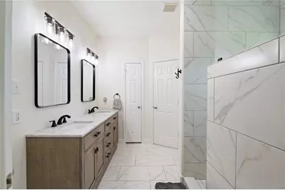 3829 Houston Lake Drive, Pearland, TX 77581 - Photo 18